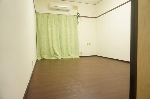 Guest House Nihon 1 Shuu Чичибу Екстериор снимка